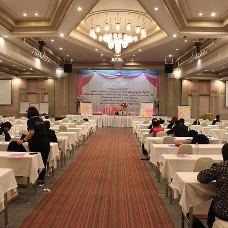 โรงแรมวีวิช V Wish Hotel Khon Kaen Eksteriør billede