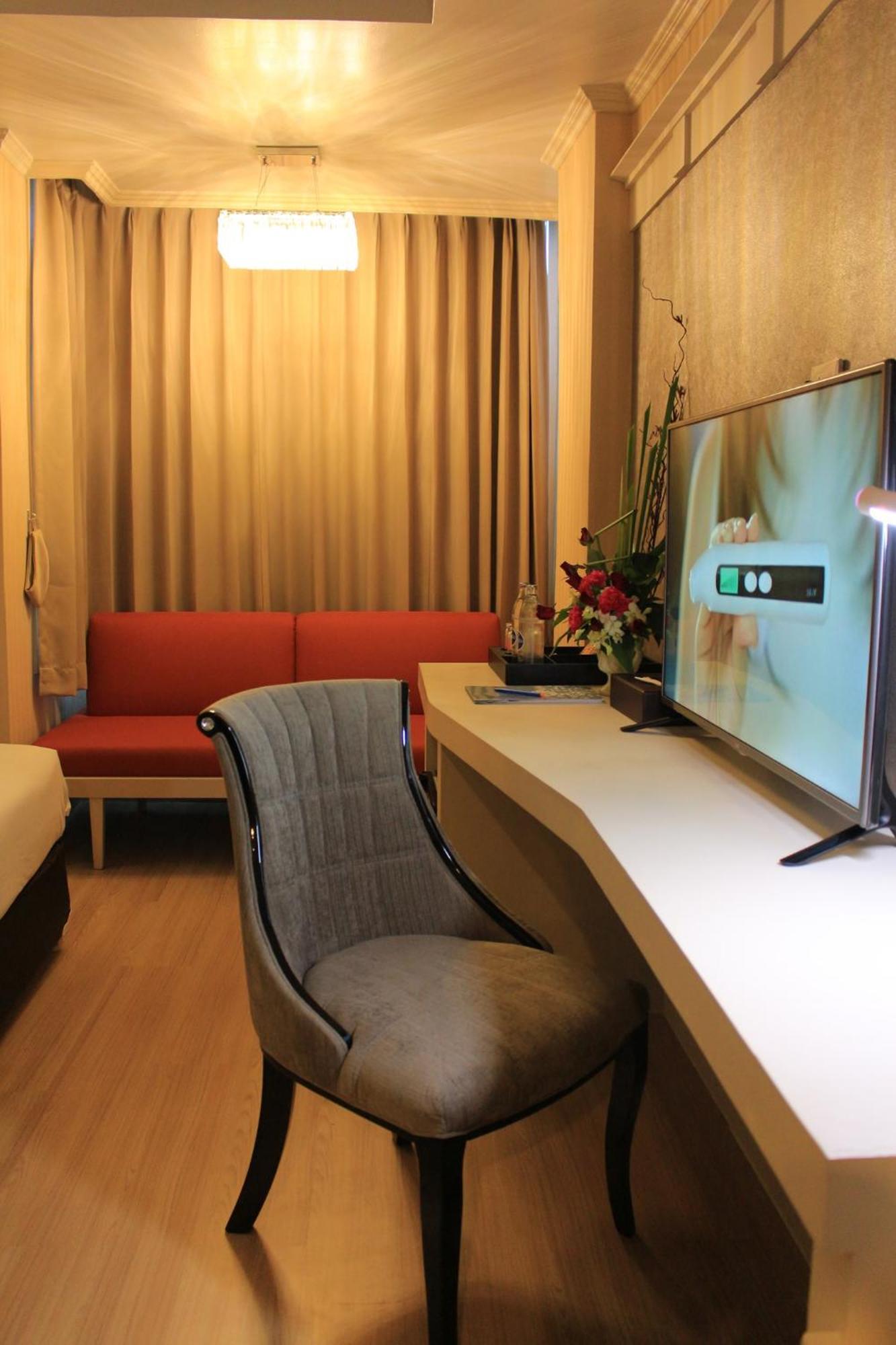 โรงแรมวีวิช V Wish Hotel Khon Kaen Eksteriør billede