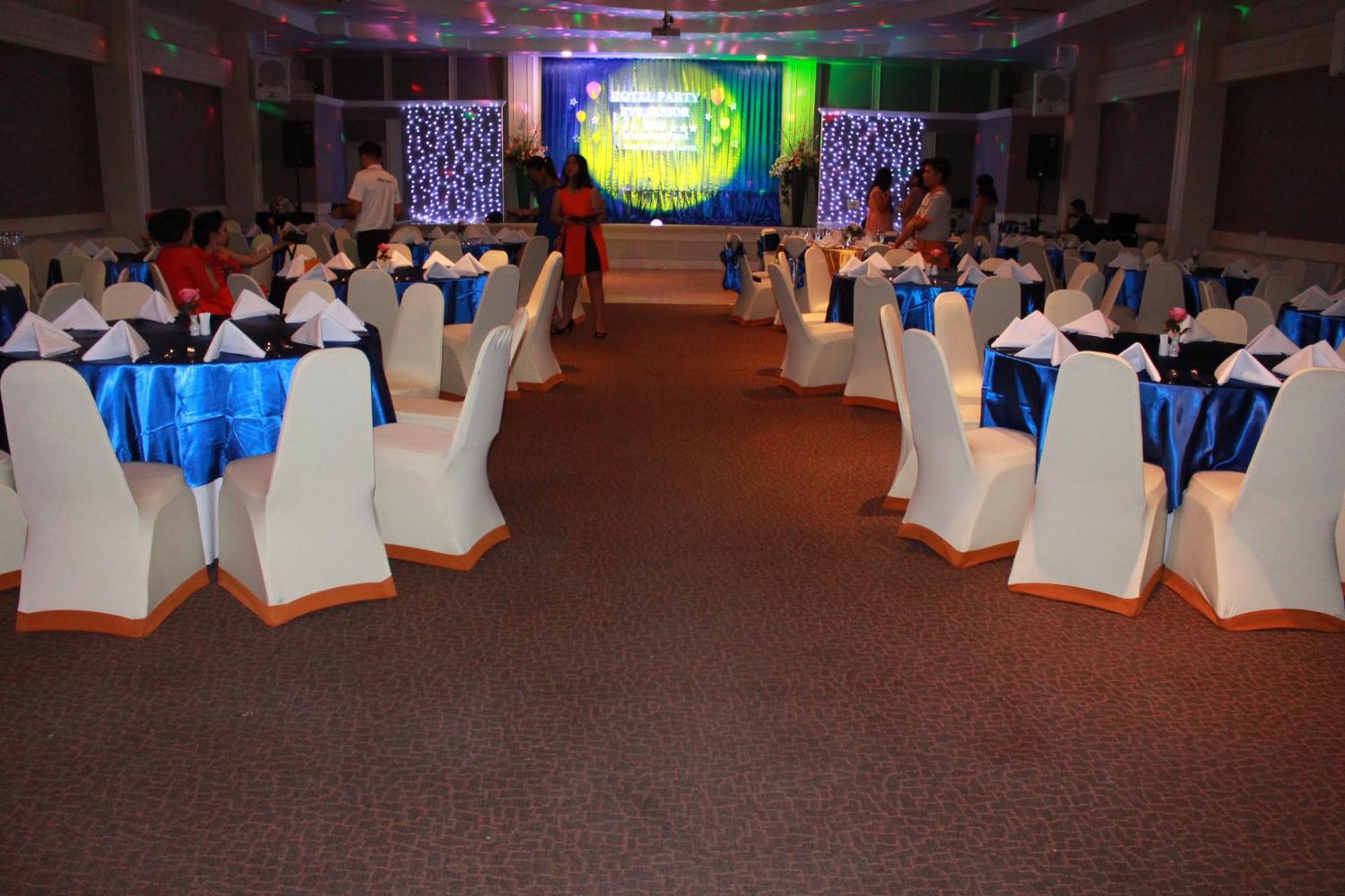 โรงแรมวีวิช V Wish Hotel Khon Kaen Eksteriør billede