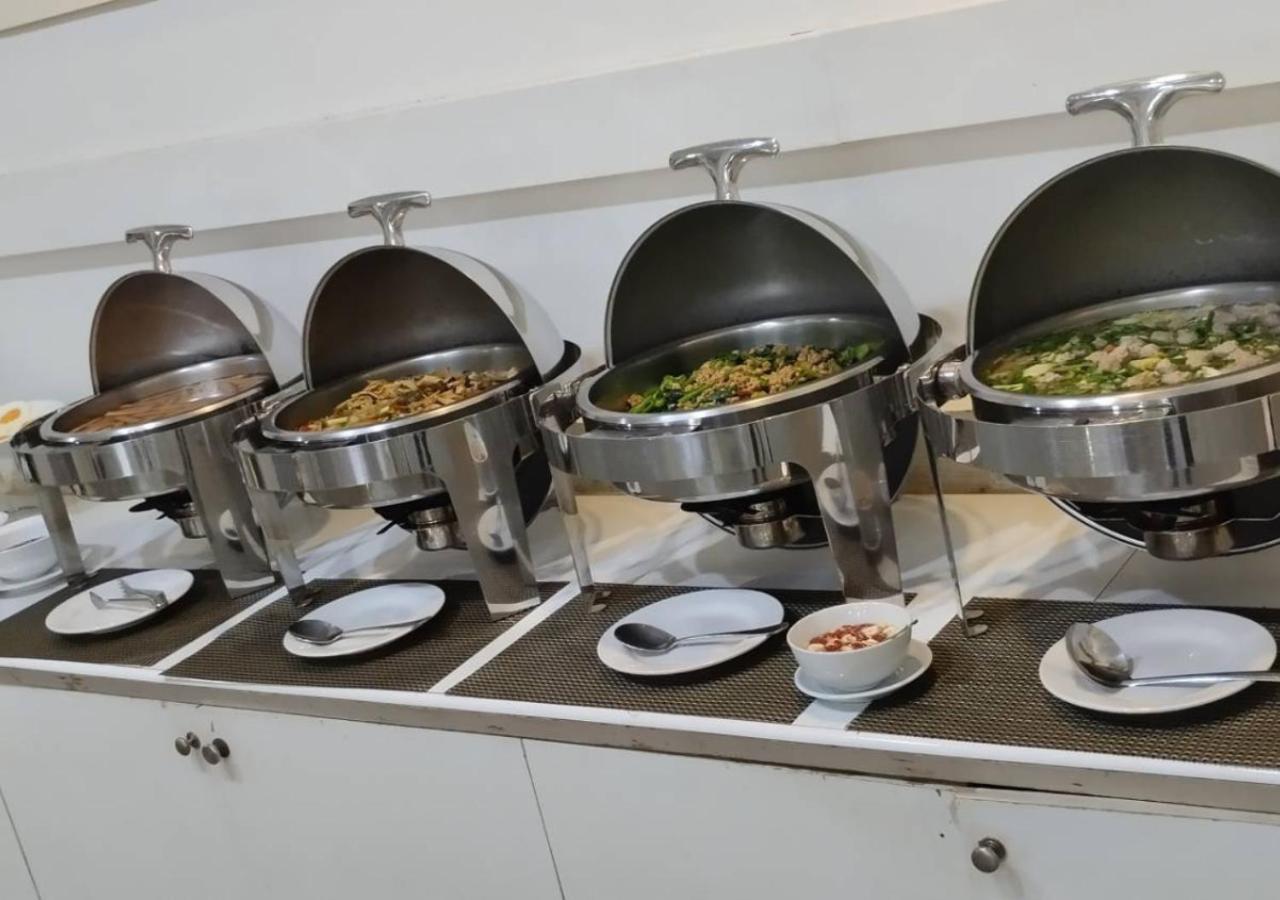 โรงแรมวีวิช V Wish Hotel Khon Kaen Eksteriør billede
