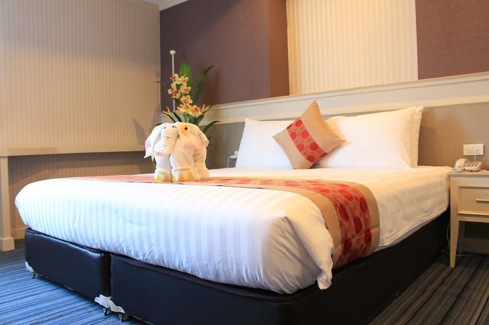 โรงแรมวีวิช V Wish Hotel Khon Kaen Eksteriør billede