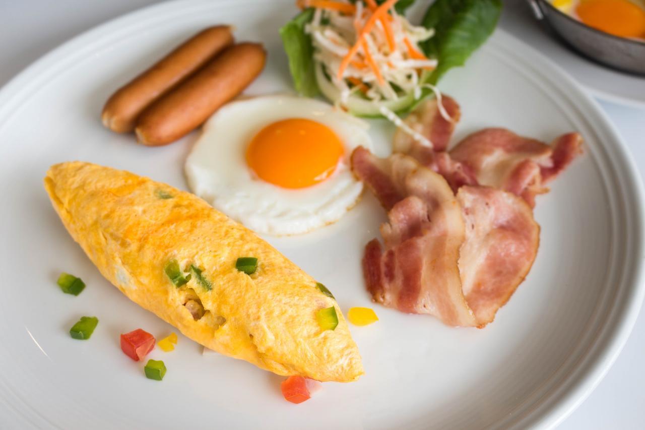 โรงแรมวีวิช V Wish Hotel Khon Kaen Eksteriør billede