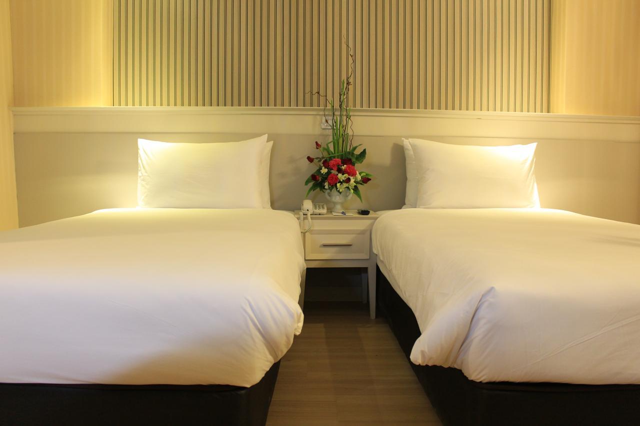 โรงแรมวีวิช V Wish Hotel Khon Kaen Eksteriør billede